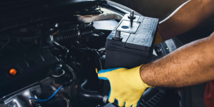 Quando trocar a bateria do carro? Dicas essenciais