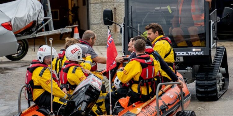 Brasil Salvage: O Que É e Seu Papel no Resgate Marítimo