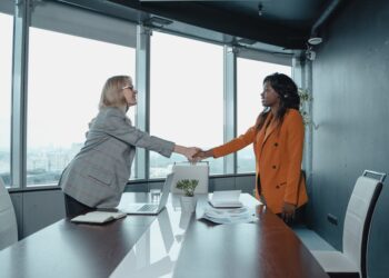 Termo Ajustável em Seguros: O que Significa?