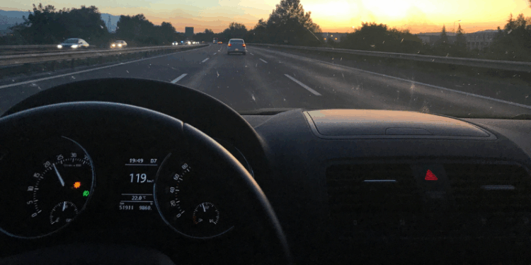 Carro por assinatura: como funciona e quando vale a pena (Guia 2025)